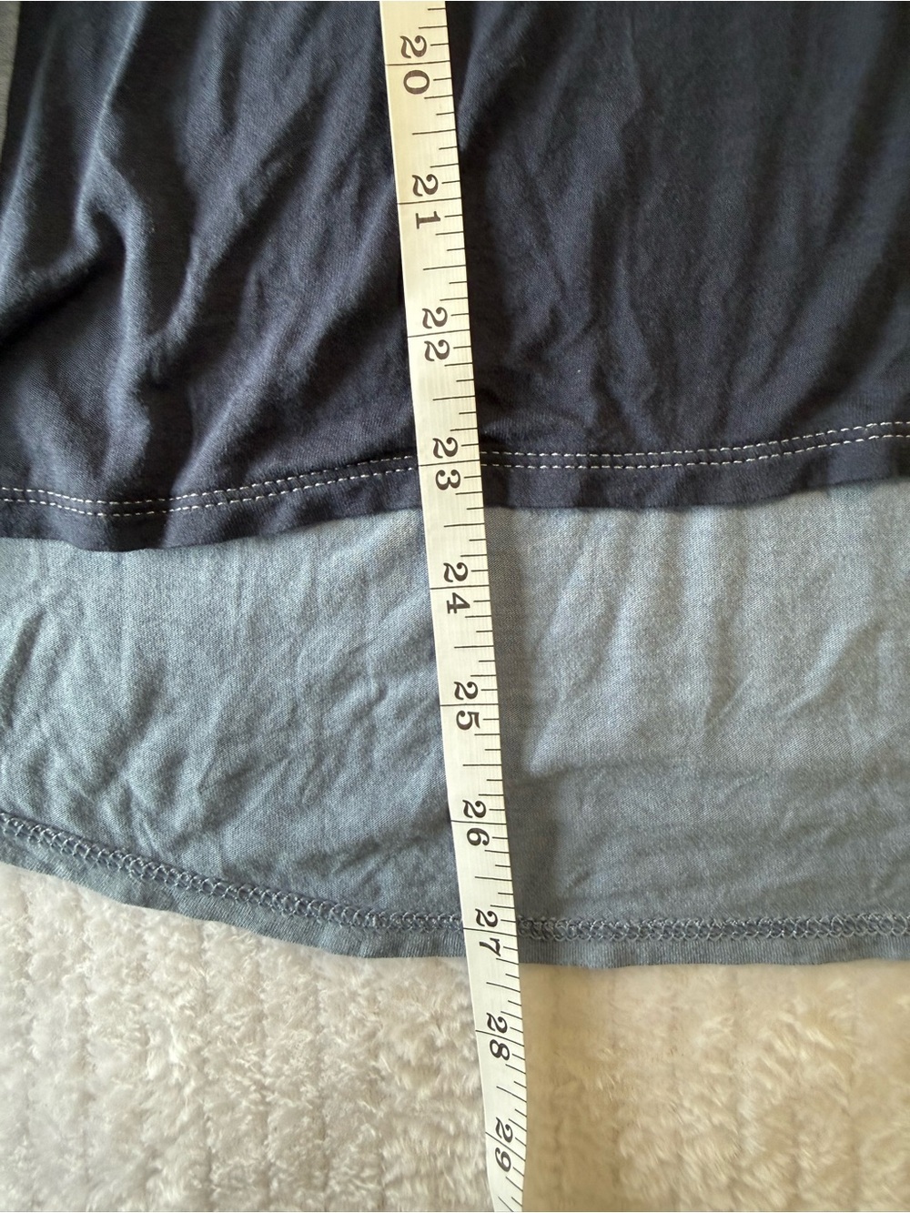 BCBGMaxAzria Two-Tone Blue Long Sleeve Top Size Medium - Picture 5 of 10